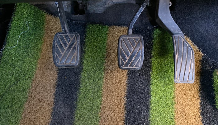 2017 Maruti Vitara Brezza VDI (O), Diesel, Manual, 1,13,564 km, Pedals