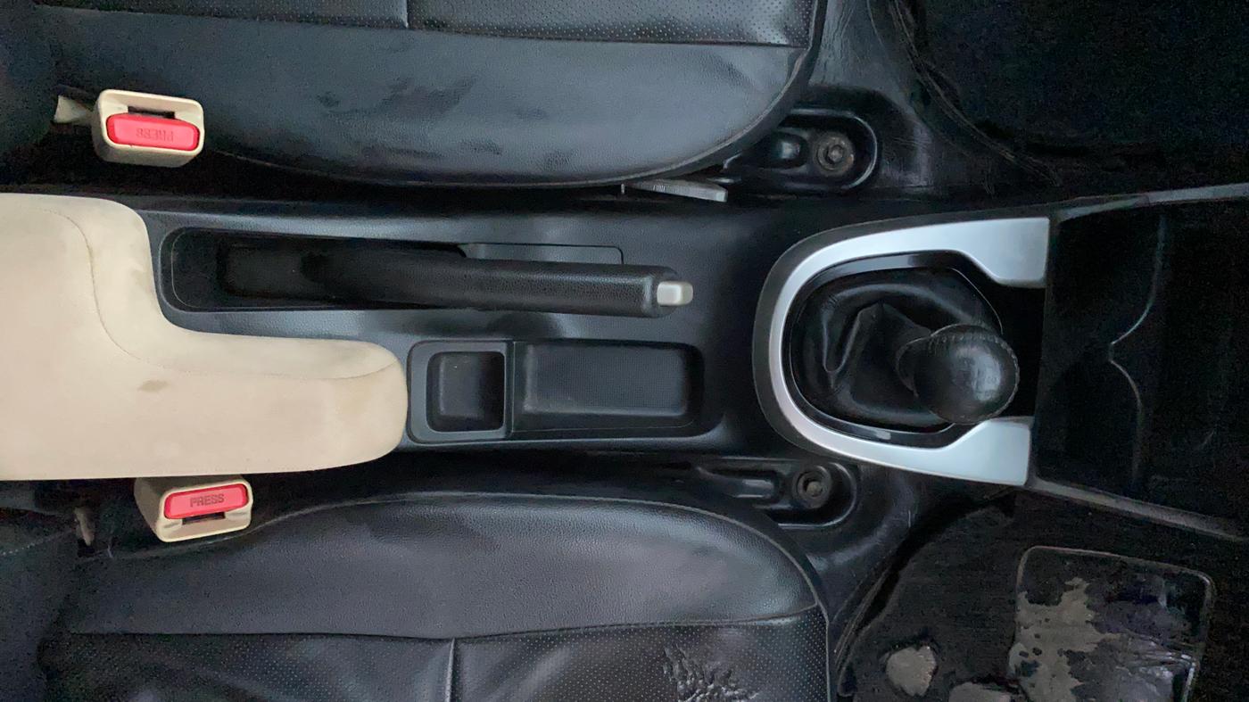 2019 Honda Jazz 1.2L I-VTEC VX, Petrol, Manual, 93,441 km, Gear Lever