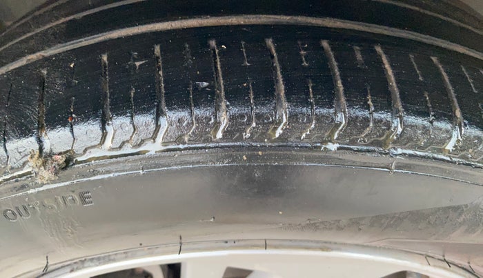 2019 Honda Jazz 1.2L I-VTEC VX, Petrol, Manual, 93,441 km, Left Front Tyre Tread