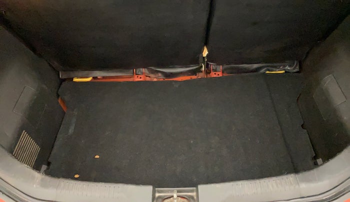 2017 Maruti IGNIS ALPHA 1.3 DDIS, Diesel, Manual, 22,250 km, Boot Inside