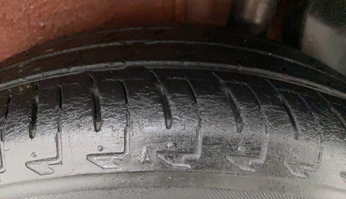 2017 Maruti IGNIS ALPHA 1.3 DDIS, Diesel, Manual, 22,250 km, Left Rear Tyre Tread
