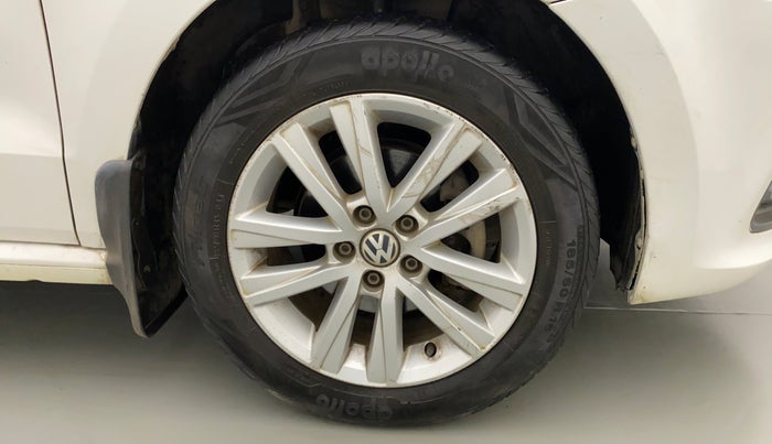 2015 Volkswagen Polo GT TSI AT, Petrol, Automatic, 97,403 km, Right Front Wheel
