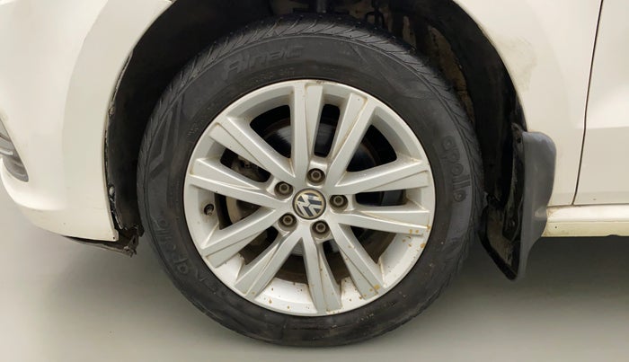 2015 Volkswagen Polo GT TSI AT, Petrol, Automatic, 97,403 km, Left Front Wheel