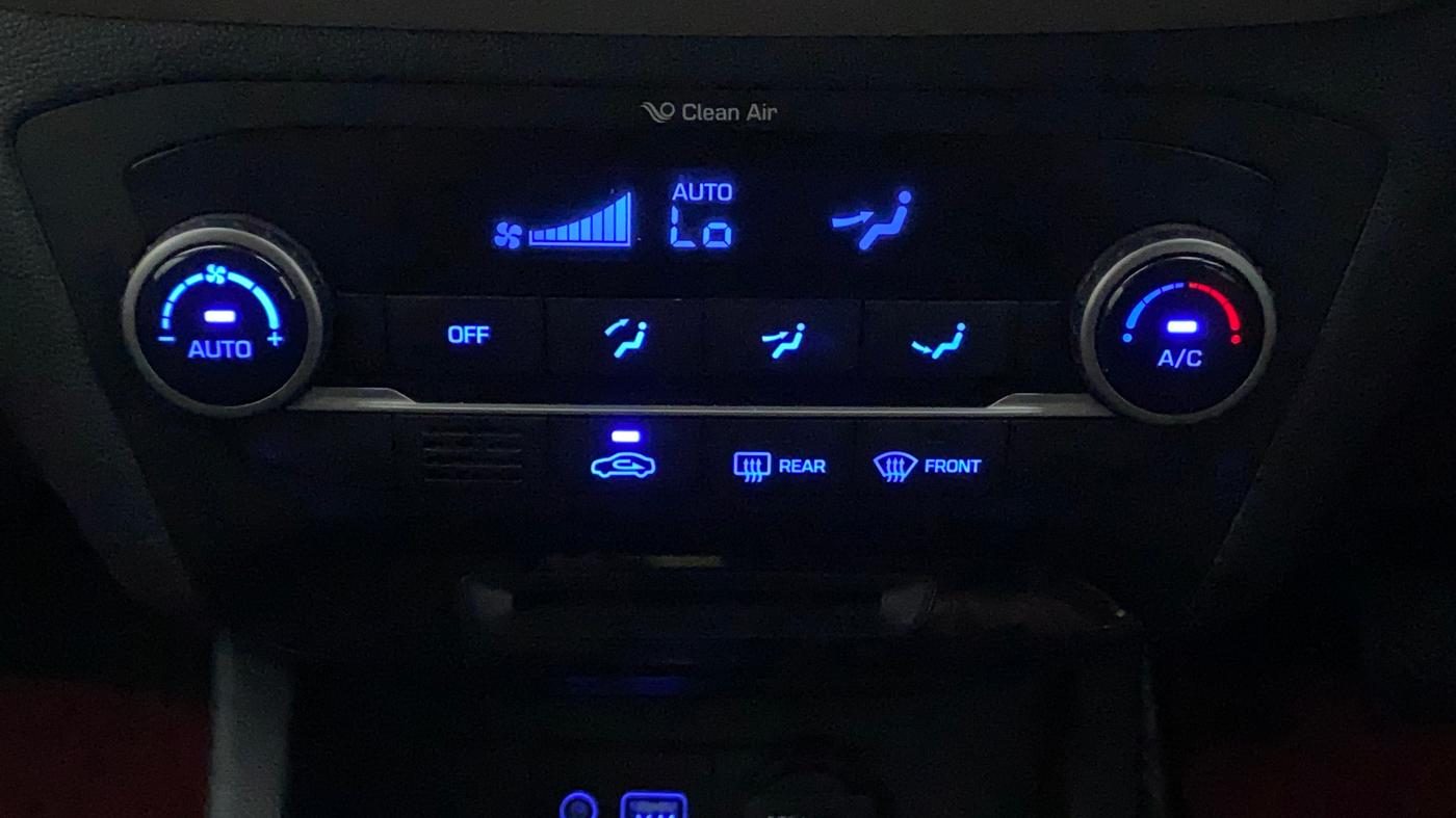 2016 Hyundai Elite i20 ASTA 1.4 CRDI, Diesel, Manual, 1,07,361 km, Automatic Climate Control