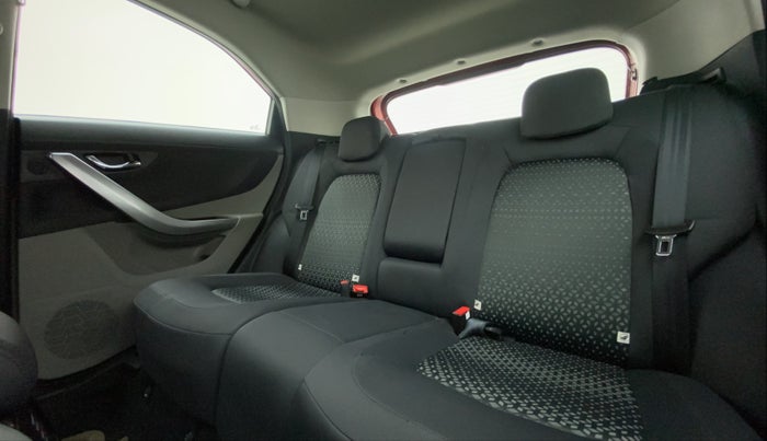 2017 Tata NEXON XZ+ 1.2, Petrol, Manual, 53,596 km, Right Side Rear Door Cabin