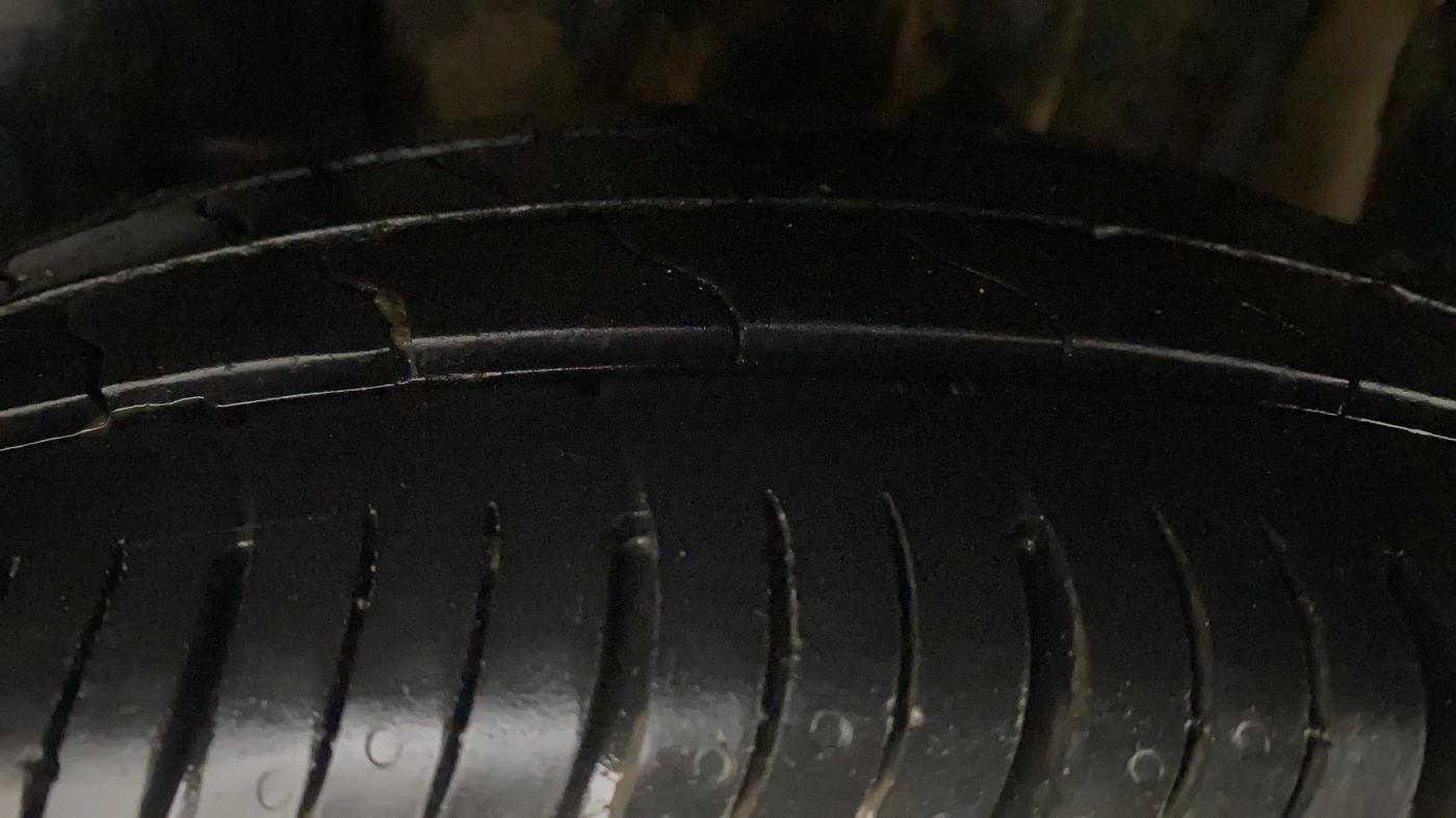 2021 Tata TIGOR XZA PLUS PETROL, Petrol, Automatic, 85,935 km, Left Rear Tyre Tread