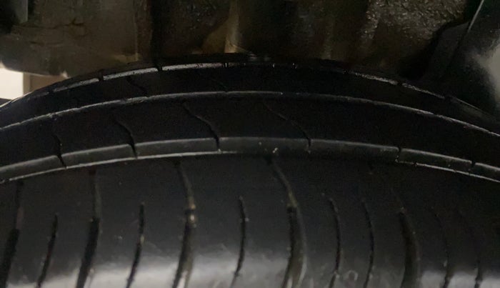 2021 Tata TIGOR XZA PLUS PETROL, Petrol, Automatic, 85,892 km, Right Rear Tyre Tread