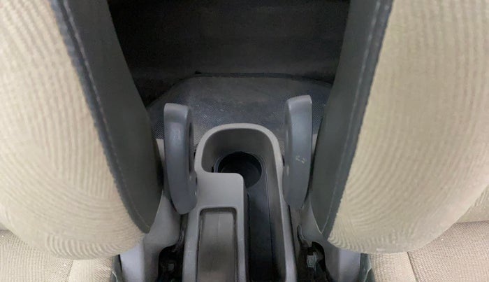 2012 Hyundai i10 SPORTZ 1.2, Petrol, Manual, 44,740 km, Driver Side Adjustment Panel