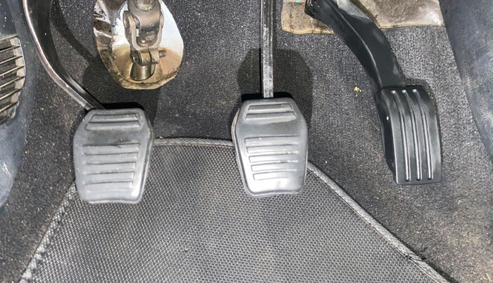 2014 Ford Figo TITANIUM 1.2 PETROL, Petrol, Manual, 54,003 km, Pedals