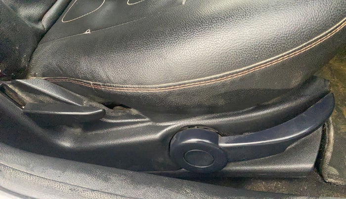 2014 Ford Figo TITANIUM 1.2 PETROL, Petrol, Manual, 54,003 km, Driver Side Adjustment Panel