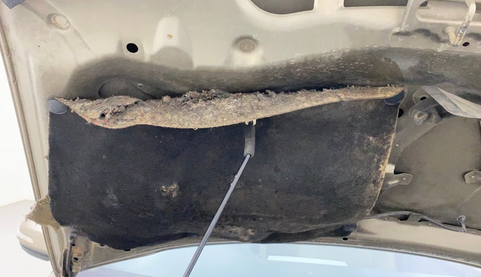 2013 Honda City 1.5L I-VTEC V MT, Petrol, Manual, 96,386 km, Bonnet (hood) - Insulation cover has minor damage