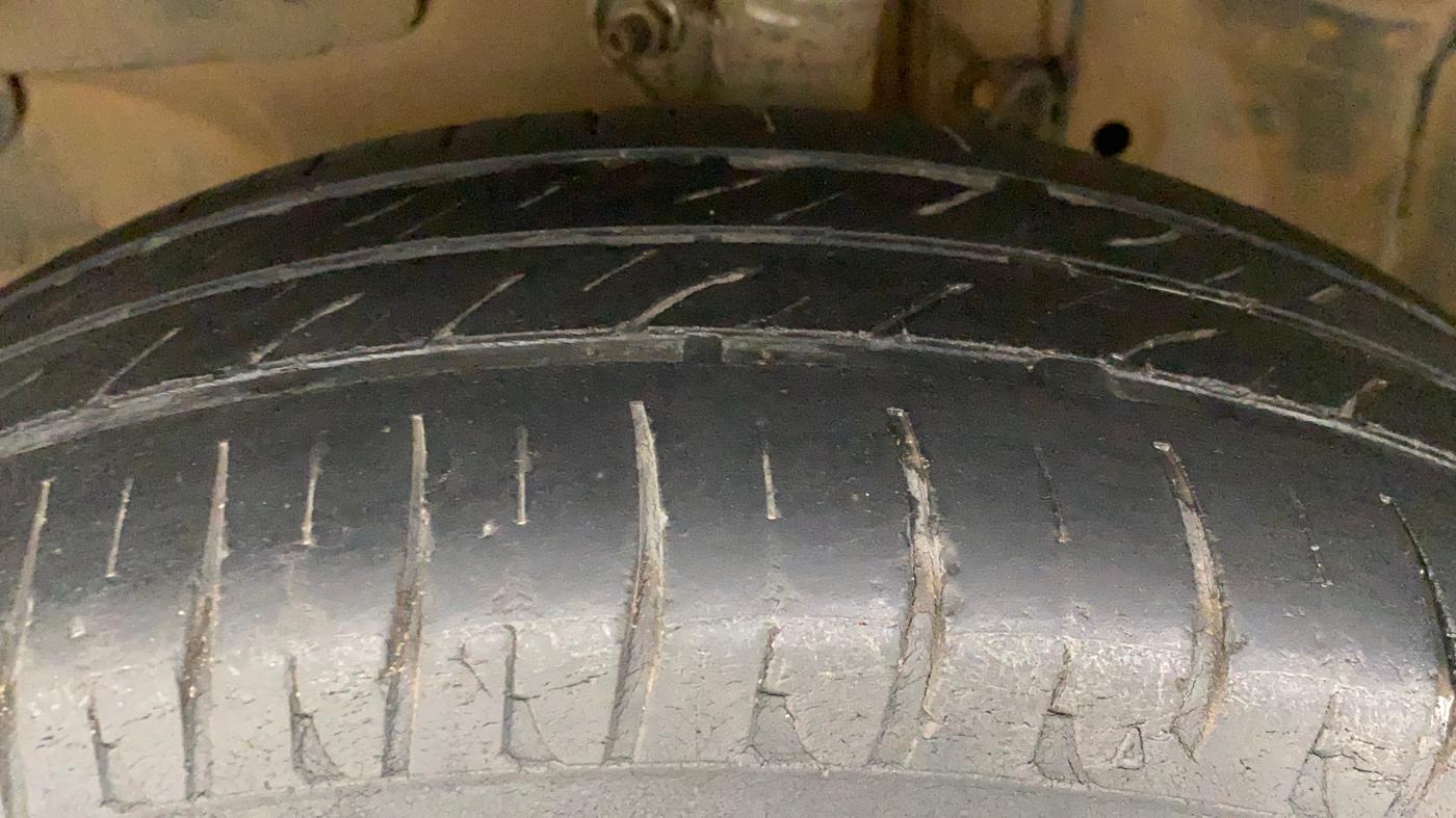 2013 Honda City 1.5L I-VTEC V MT, Petrol, Manual, 96,386 km, Left Front Tyre Tread