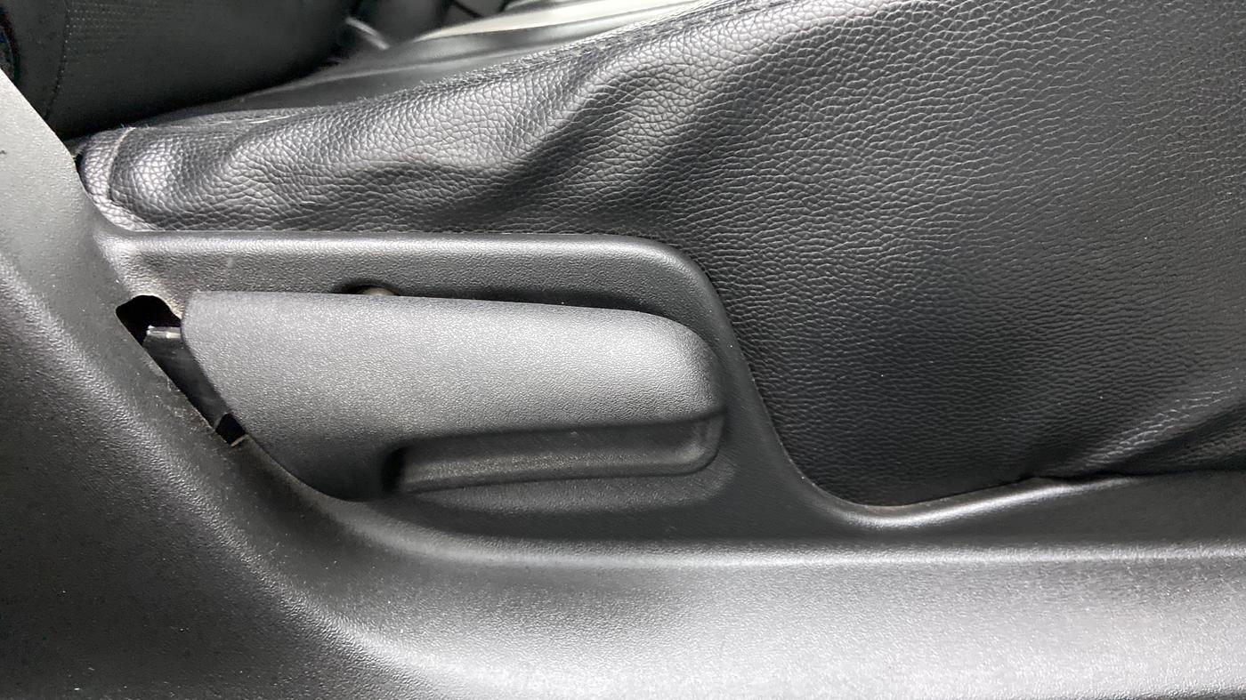 2017 Maruti Swift VDI ABS, Diesel, Manual, 65,942 km, Driver Side Adjustment Panel