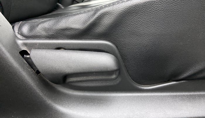 2017 Maruti Swift VDI ABS, Diesel, Manual, 65,942 km, Driver Side Adjustment Panel