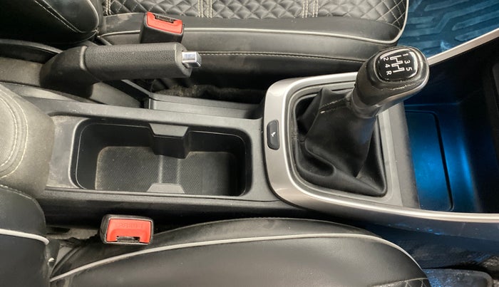 2020 Tata ALTROZ XZ PETROL, Petrol, Manual, 96,009 km, Gear Lever