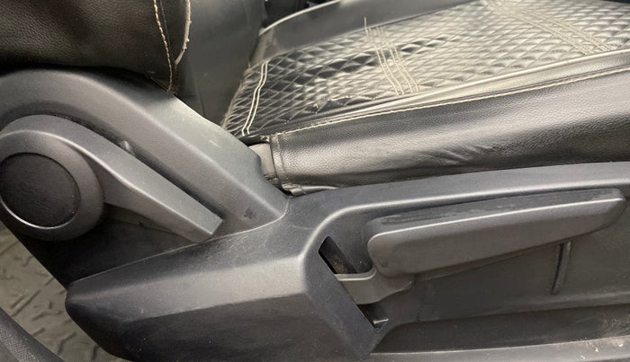 2020 Tata ALTROZ XZ PETROL, Petrol, Manual, 96,009 km, Driver Side Adjustment Panel