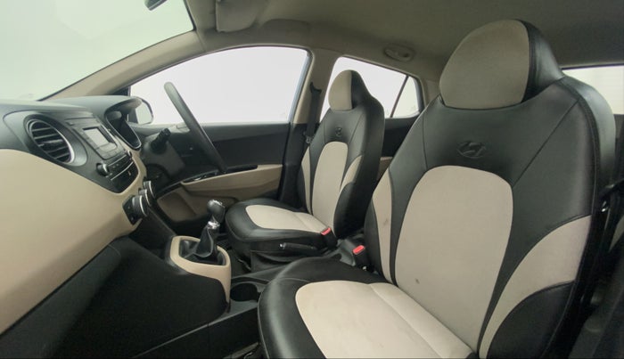 2016 Hyundai Grand i10 SPORTZ 1.2 KAPPA VTVT, Petrol, Manual, 57,790 km, Right Side Front Door Cabin