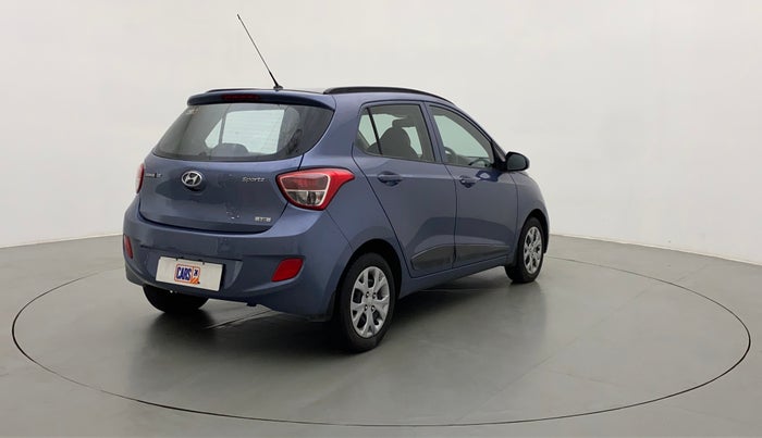 2016 Hyundai Grand i10 SPORTZ 1.2 KAPPA VTVT, Petrol, Manual, 57,790 km, Right Back Diagonal