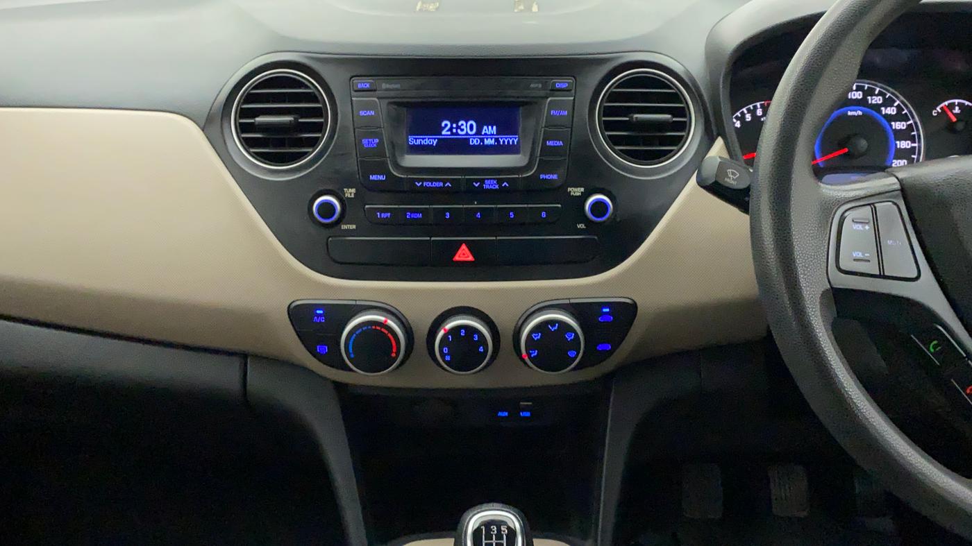 2016 Hyundai Grand i10 SPORTZ 1.2 KAPPA VTVT, Petrol, Manual, 57,790 km, Air Conditioner