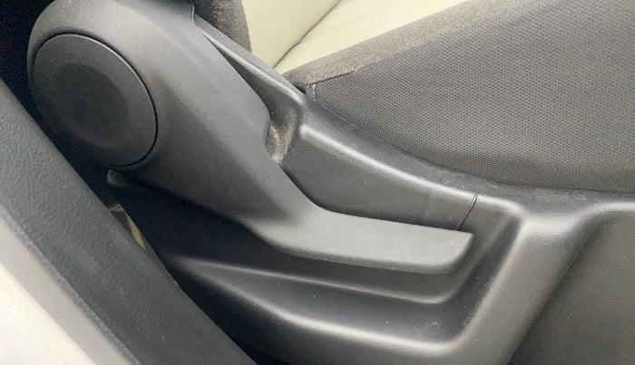 2024 Maruti New Wagon-R ZXI PLUS 1.2 AMT, Petrol, Automatic, 18,952 km, Driver Side Adjustment Panel