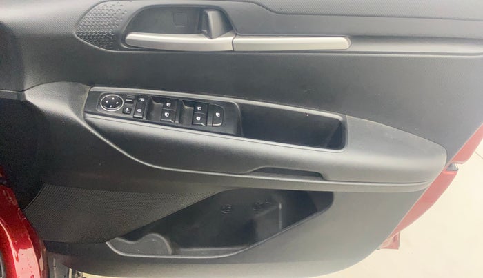 2021 KIA SONET HTK PLUS 1.2, Petrol, Manual, 24,717 km, Driver Side Door Panels Control