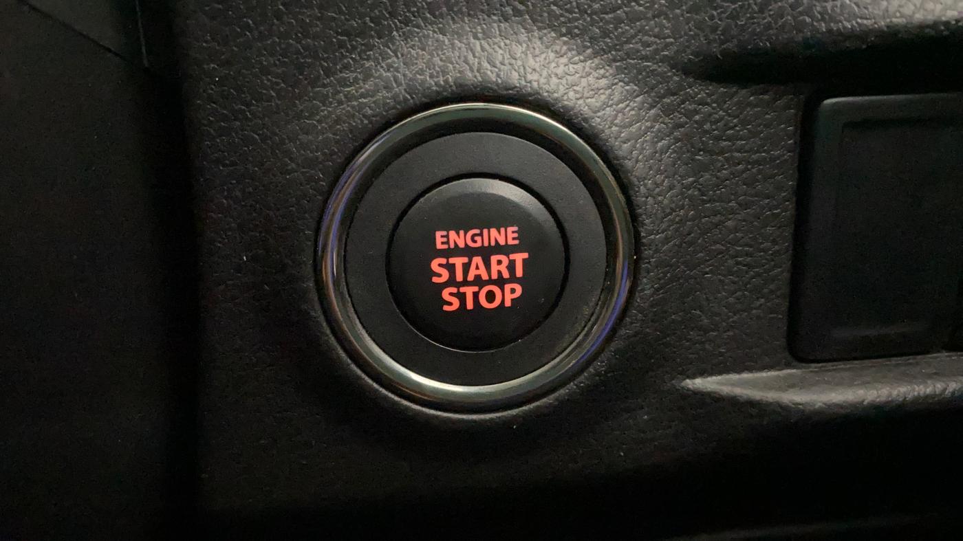 2018 Maruti Vitara Brezza ZDI PLUS DUAL TONE, Diesel, Manual, 20,704 km, Keyless Start/ Stop Button
