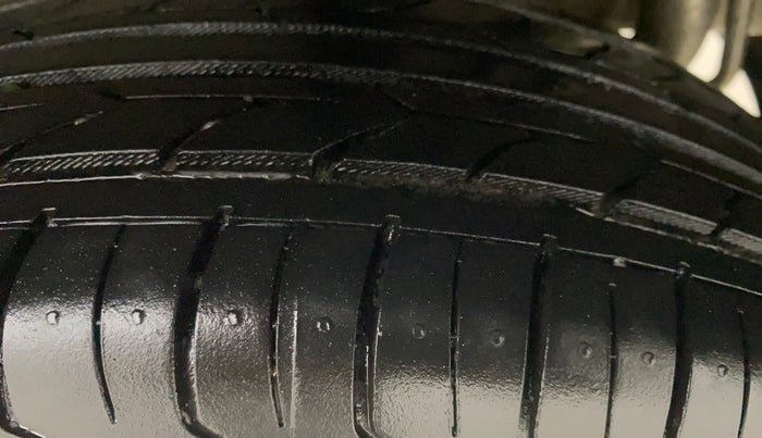 2014 Maruti Celerio VXI AMT, Petrol, Automatic, 41,809 km, Left Rear Tyre Tread