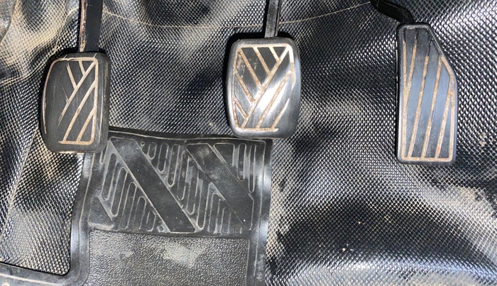 2022 Maruti New Wagon-R LXI CNG 1.0, CNG, Manual, 1,09,976 km, Pedals