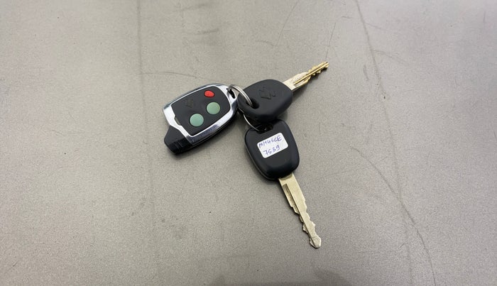 2022 Maruti New Wagon-R LXI CNG 1.0, CNG, Manual, 1,09,976 km, Key Close Up