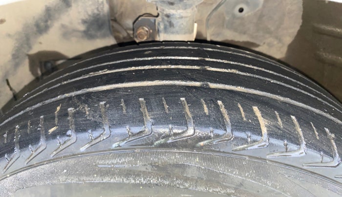 2022 Maruti New Wagon-R LXI CNG 1.0, CNG, Manual, 1,09,976 km, Left Front Tyre Tread