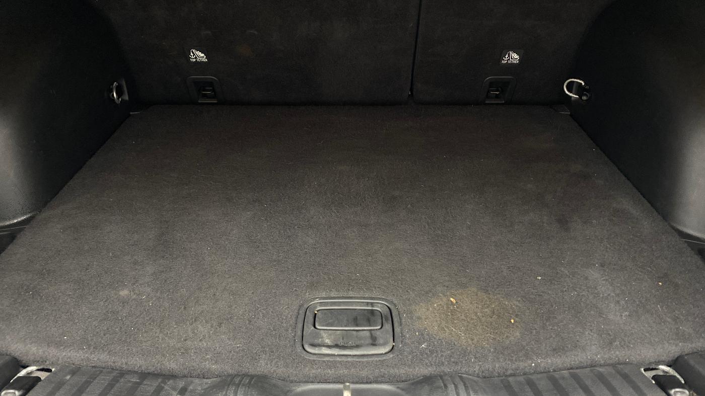 2019 Jeep Compass SPORT PLUS 1.4 PETROL, Petrol, Manual, 39,860 km, Boot Inside
