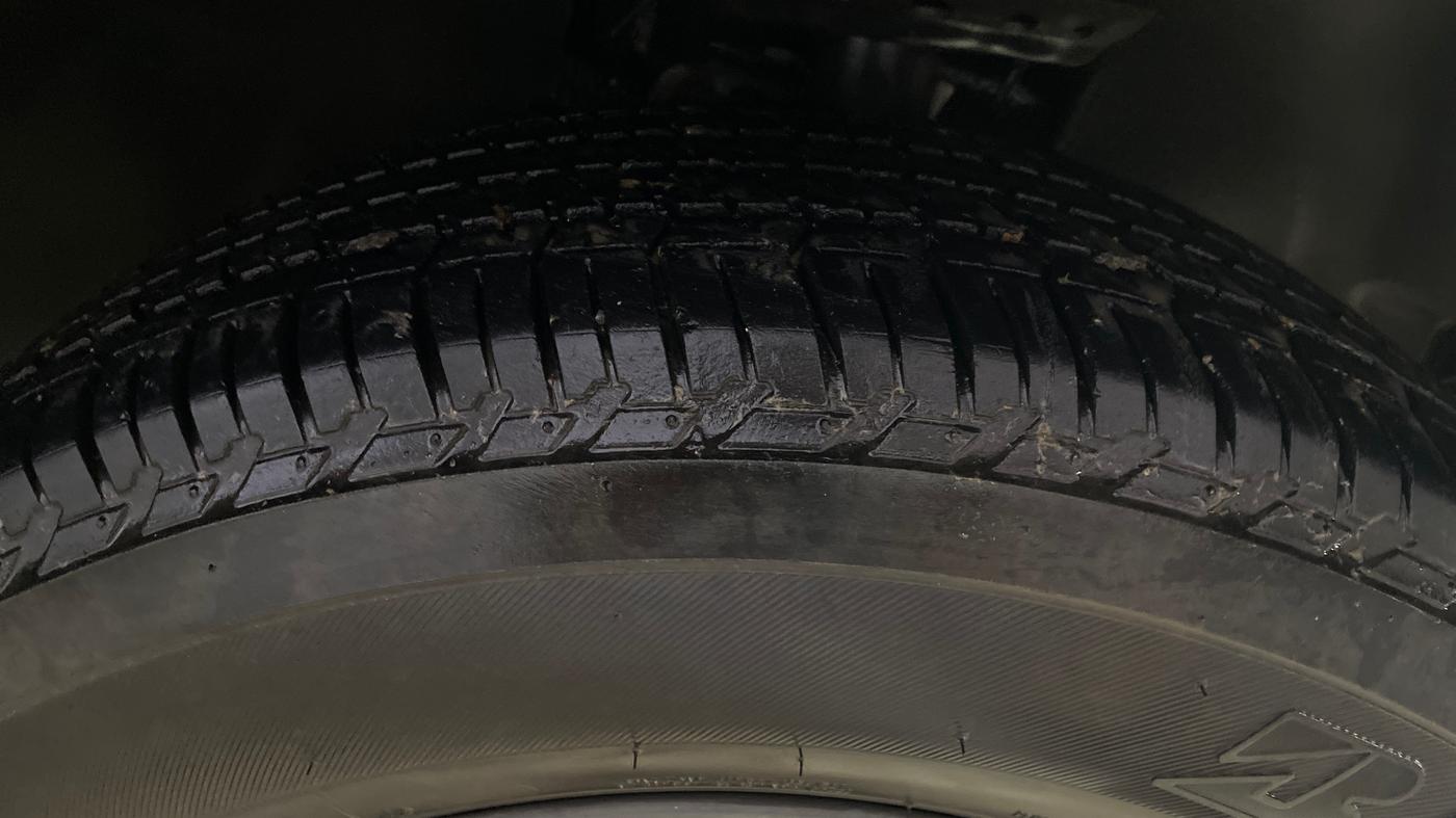 2021 Tata Harrier XZA PLUS 2.0L DARK EDITION, Diesel, Automatic, 81,743 km, Right Front Tyre Tread
