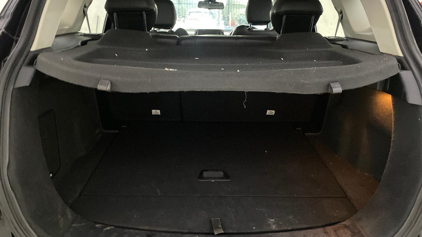 2021 Tata Harrier XZA PLUS 2.0L DARK EDITION, Diesel, Automatic, 81,743 km, Boot Inside