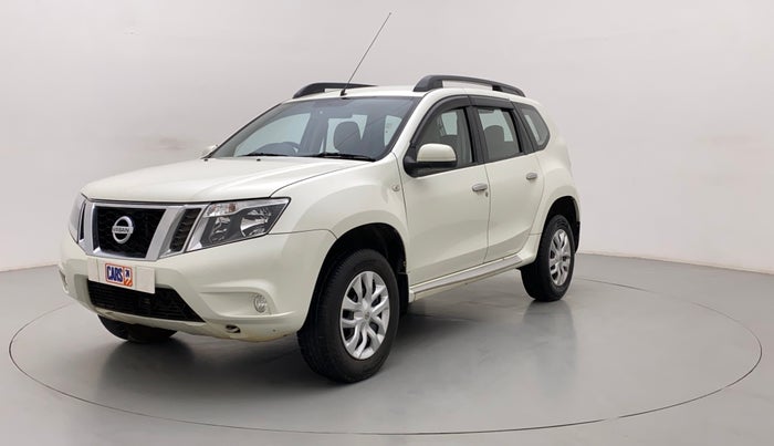 2016 Nissan Terrano XL (P), Petrol, Manual, 89,782 km, Left Front Diagonal