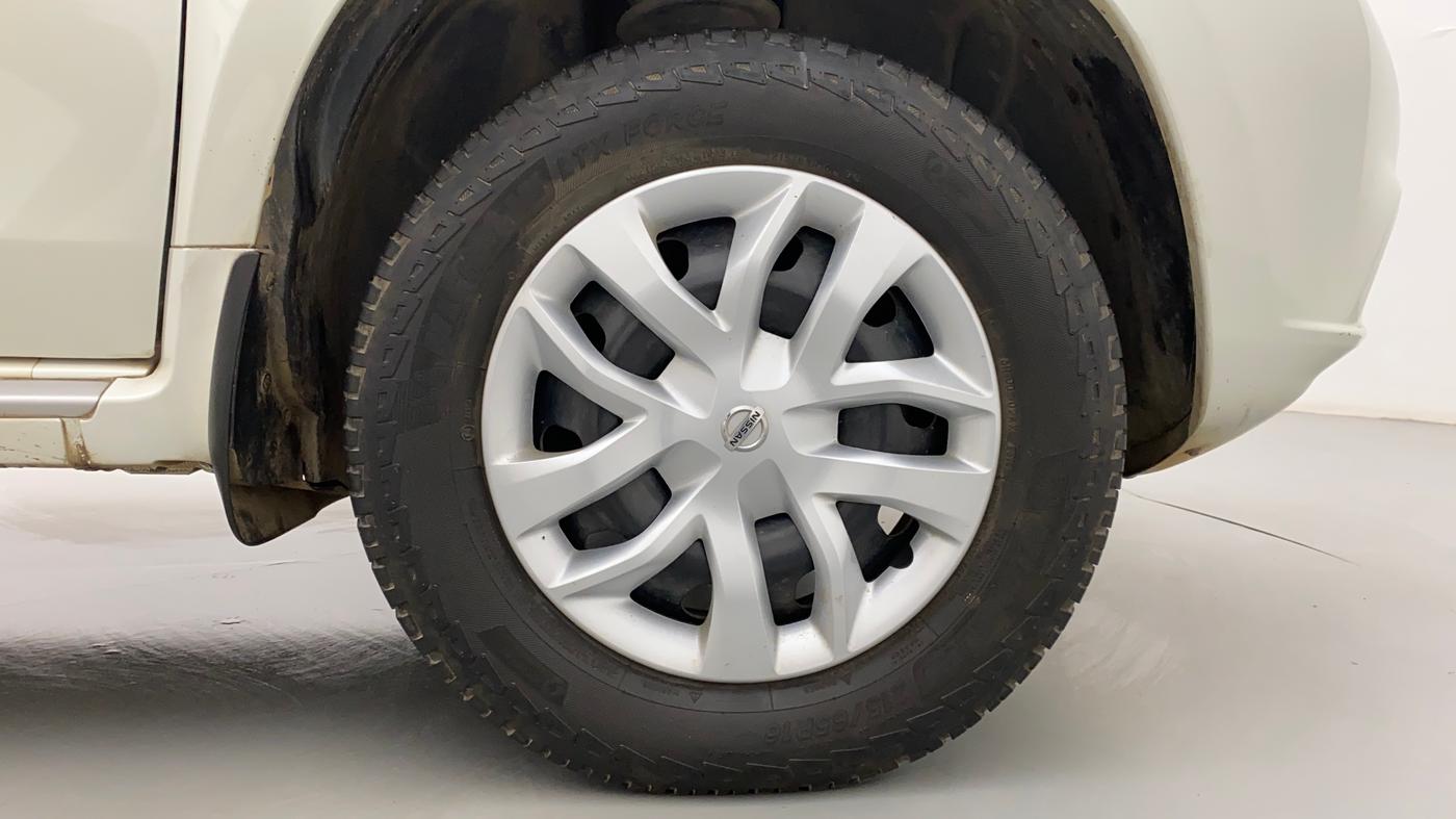 2016 Nissan Terrano XL (P), Petrol, Manual, 89,782 km, Right Front Wheel