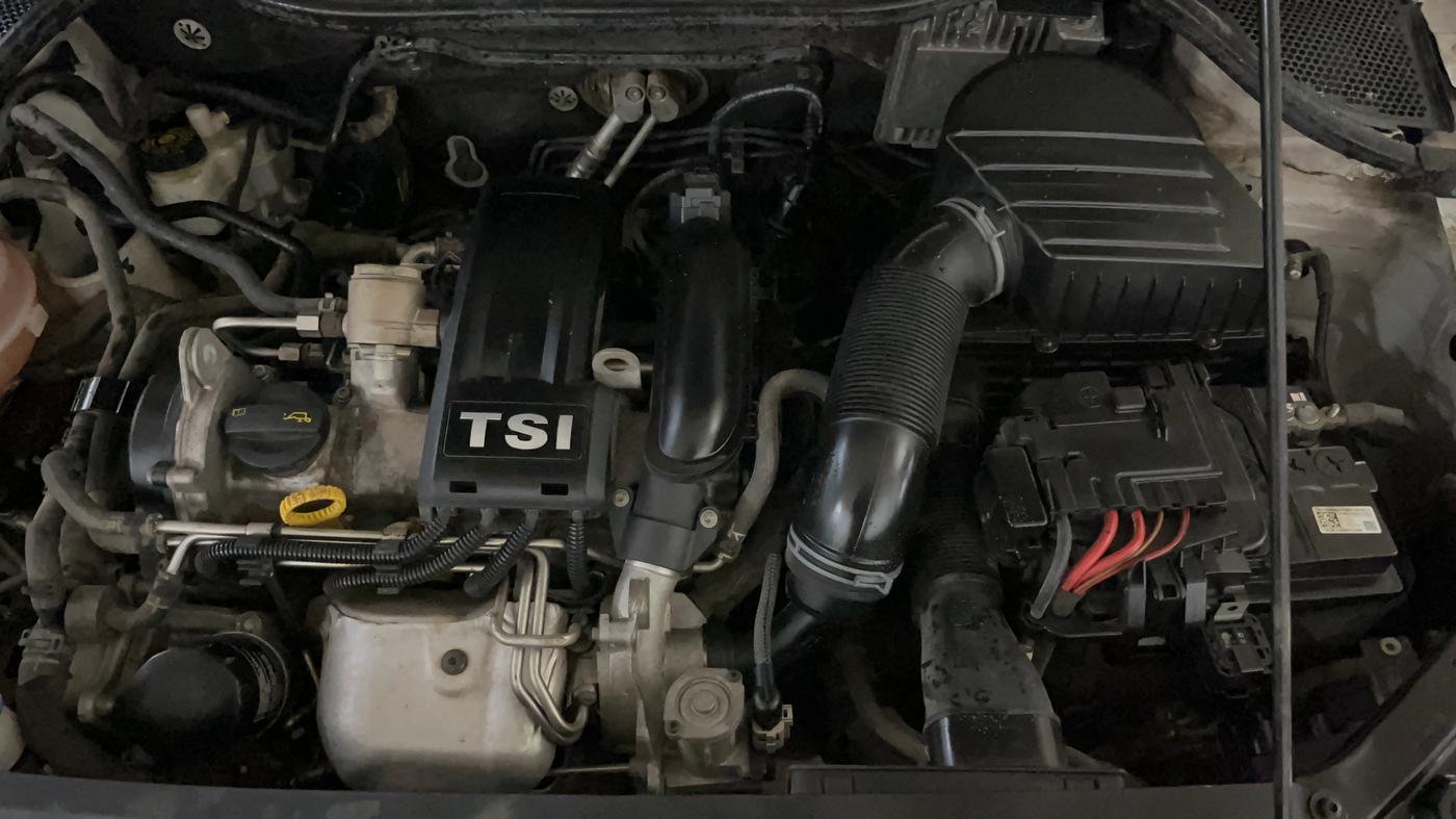 2019 Volkswagen Polo GT TSI AT, Petrol, Automatic, 39,526 km, Engine View - Left