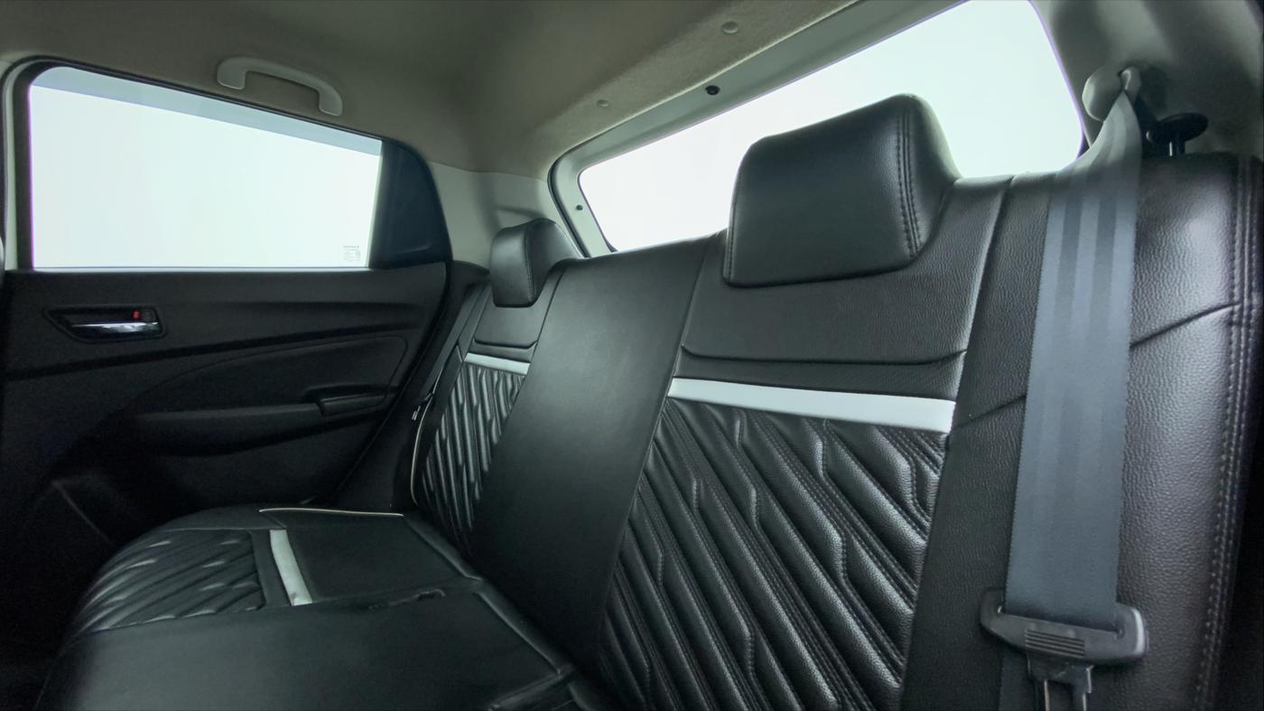 2021 Maruti Swift VXI, Petrol, Manual, 22,321 km, Right Side Rear Door Cabin
