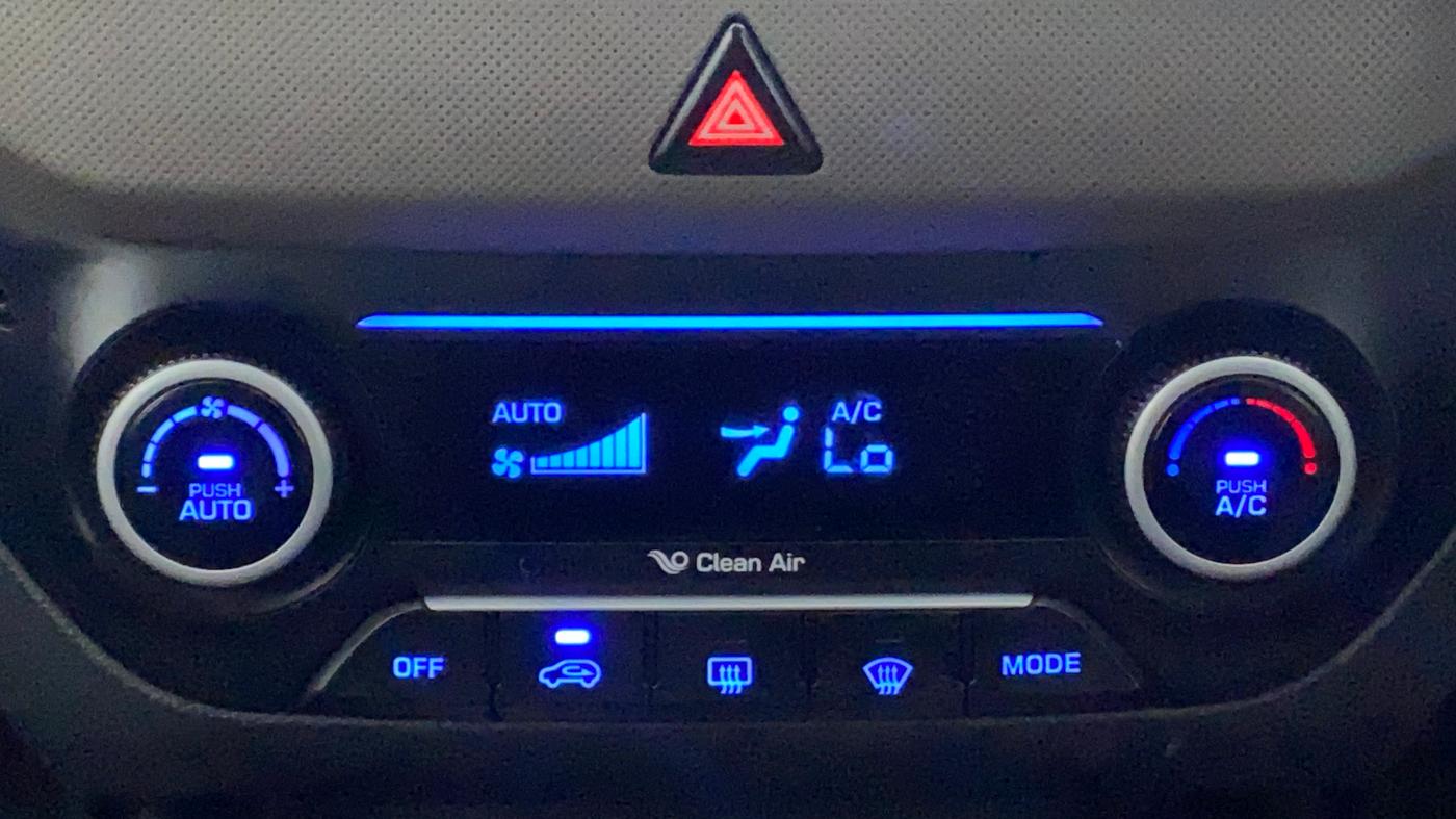 2016 Hyundai Creta SX PLUS AT 1.6 PETROL, Petrol, Automatic, 88,943 km, Automatic Climate Control