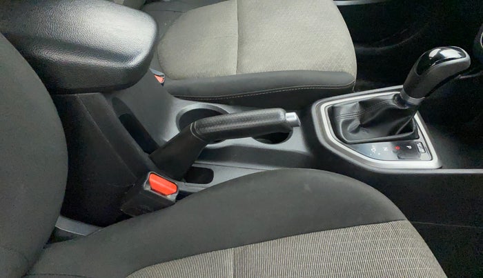 2016 Hyundai Creta SX PLUS AT 1.6 PETROL, Petrol, Automatic, 88,943 km, Gear Lever