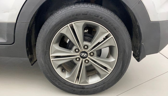 2016 Hyundai Creta SX PLUS AT 1.6 PETROL, Petrol, Automatic, 88,943 km, Left Rear Wheel