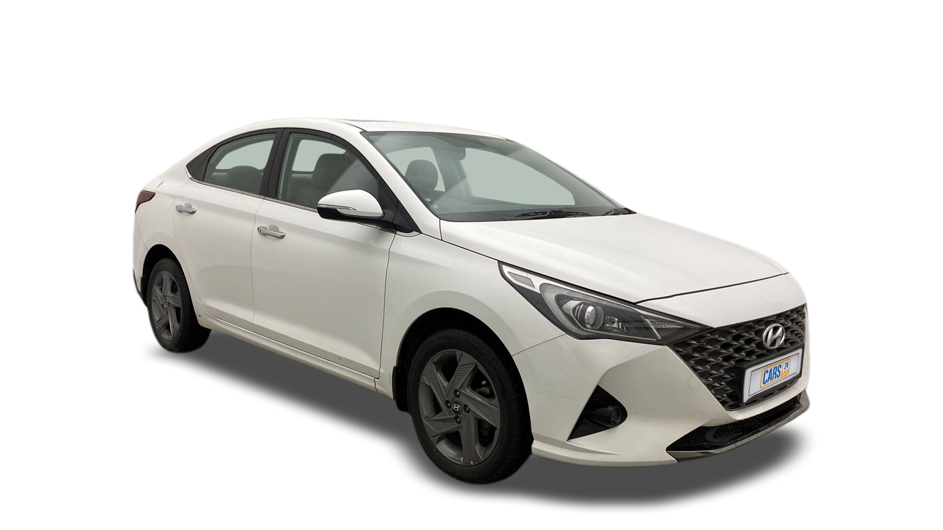 Hyundai Verna-img