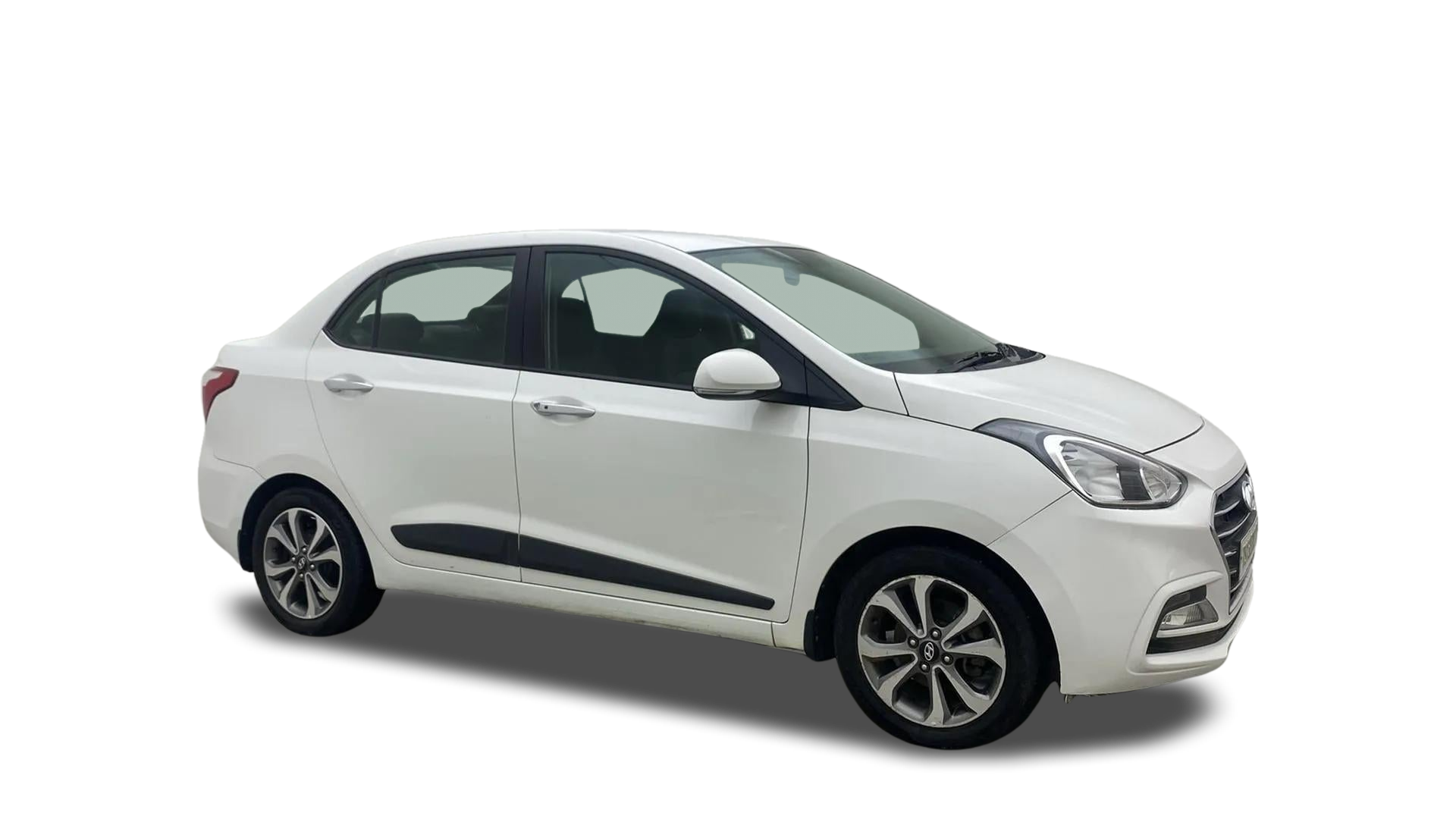 Hyundai Xcent-img