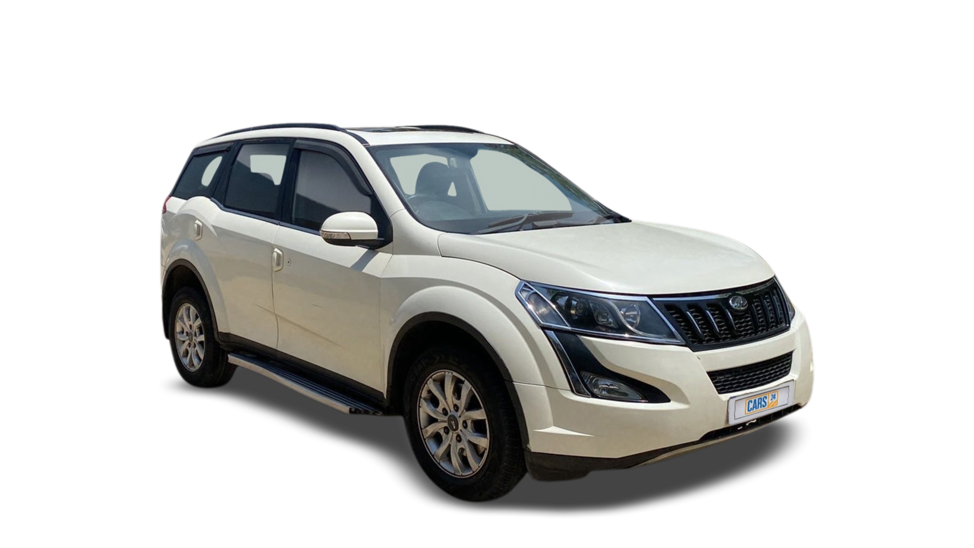 Mahindra XUV500-img