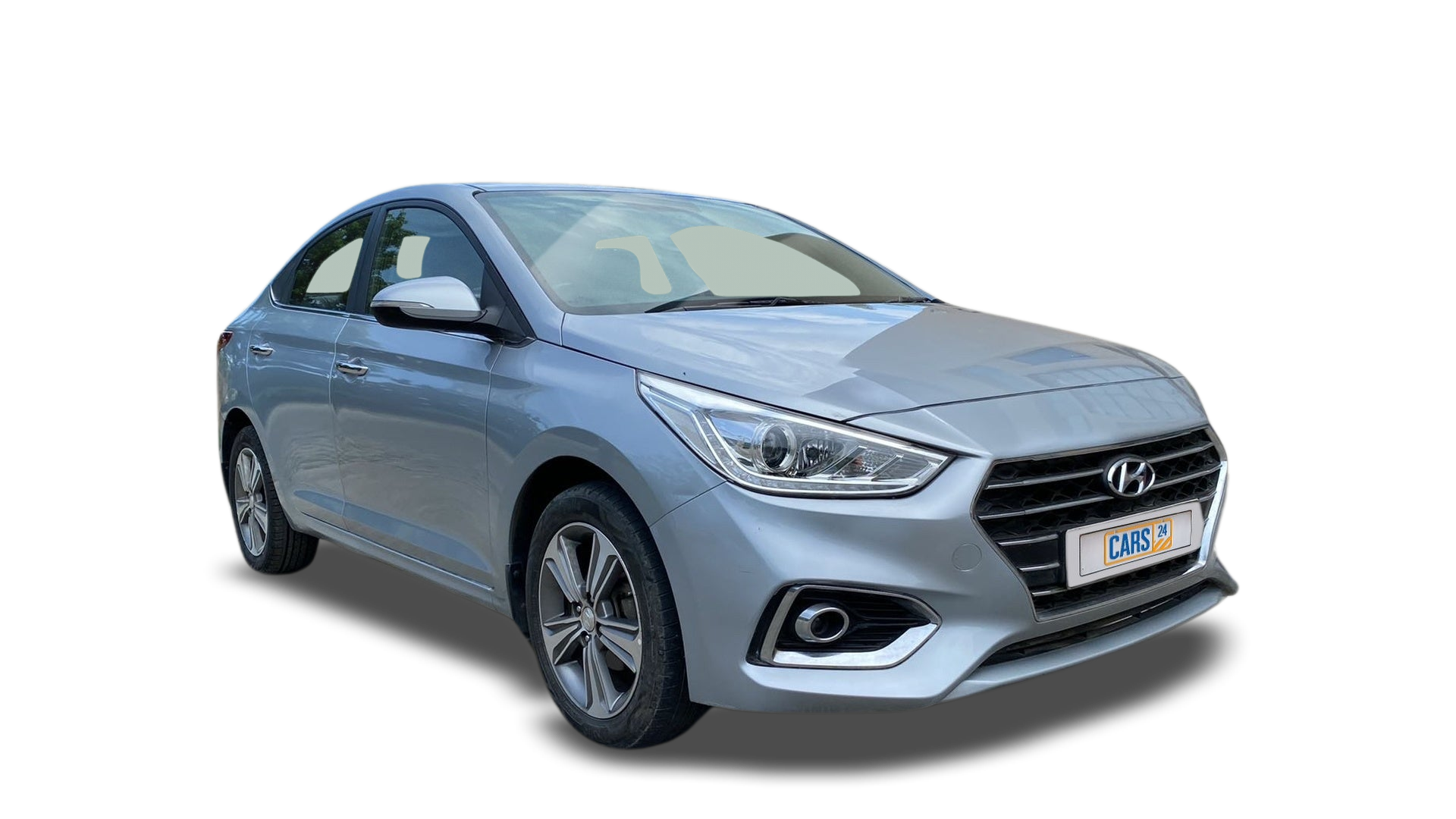Hyundai Verna-img