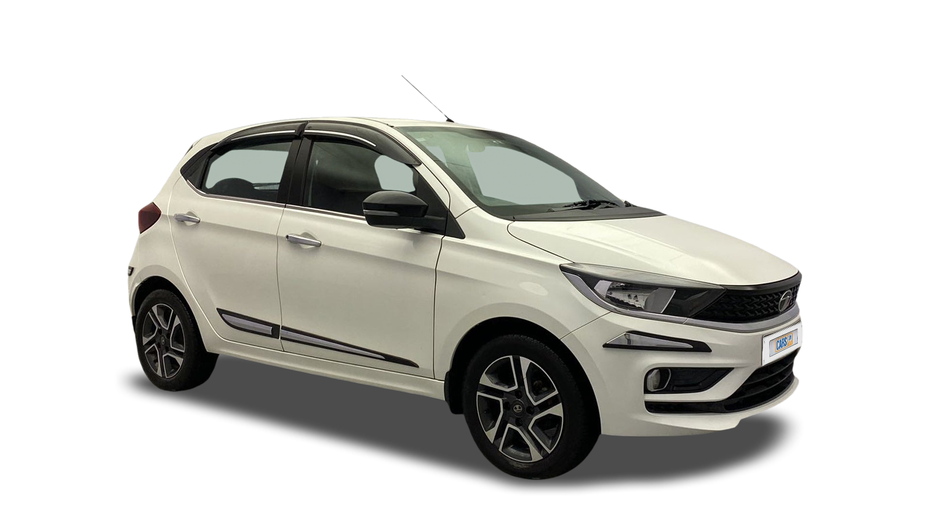 Tata Tiago-img