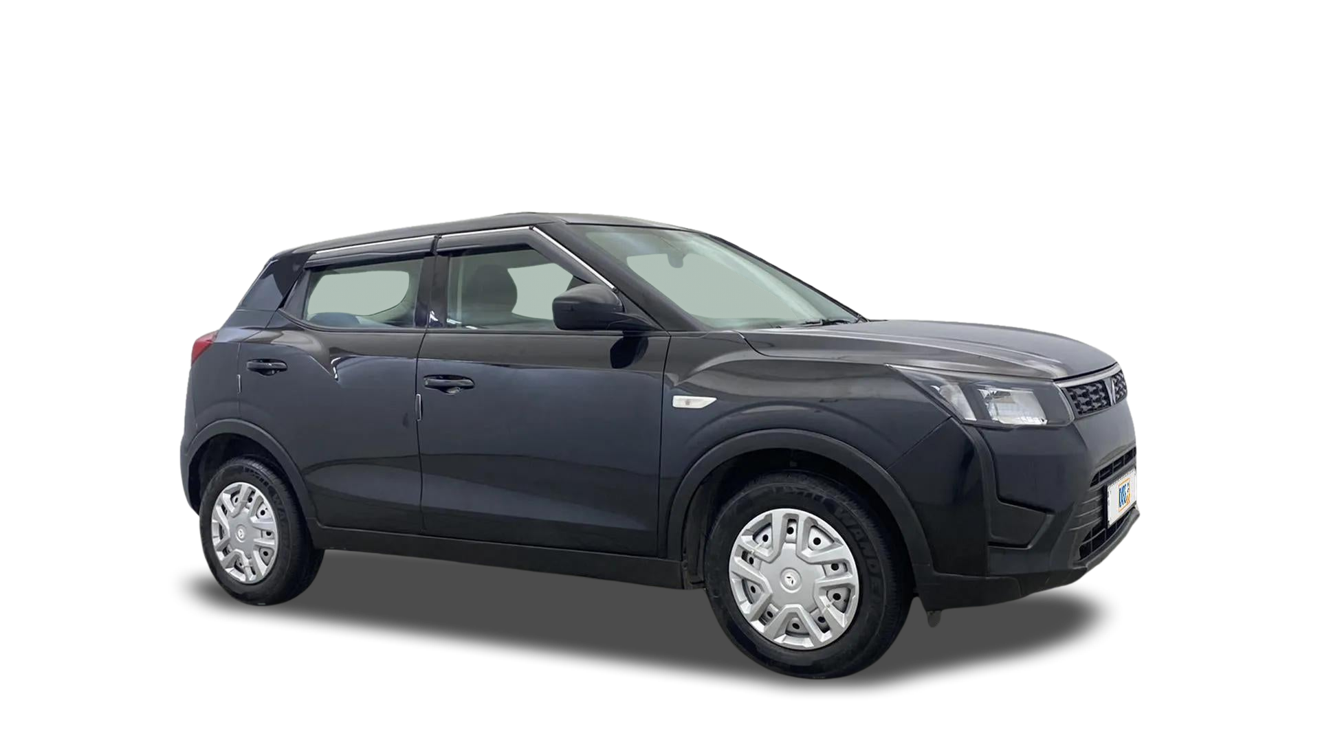 2023 Mahindra XUV300 - SUV - Petrol - Manual - ₹6.88 lakh