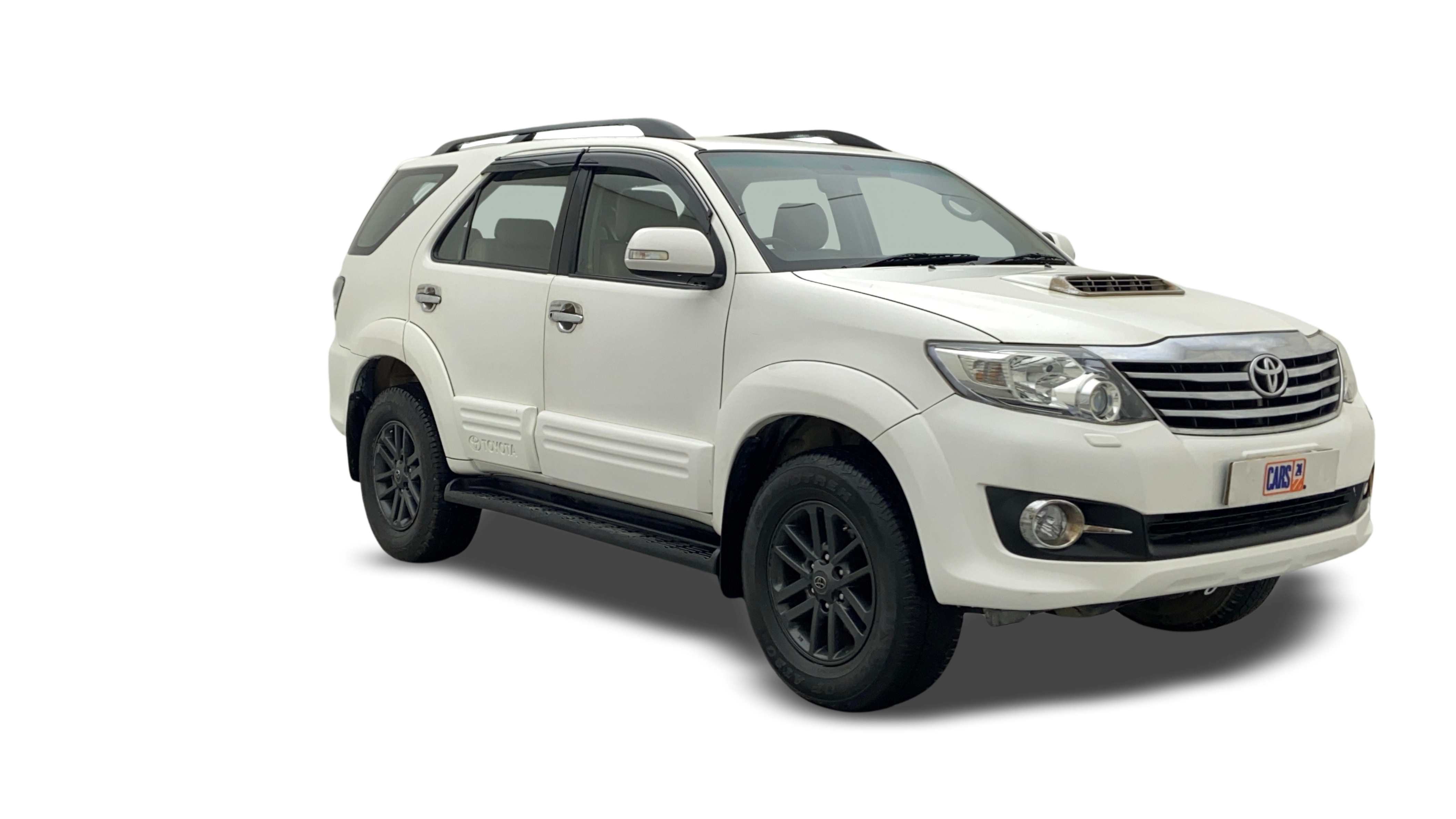 Toyota Fortuner-img