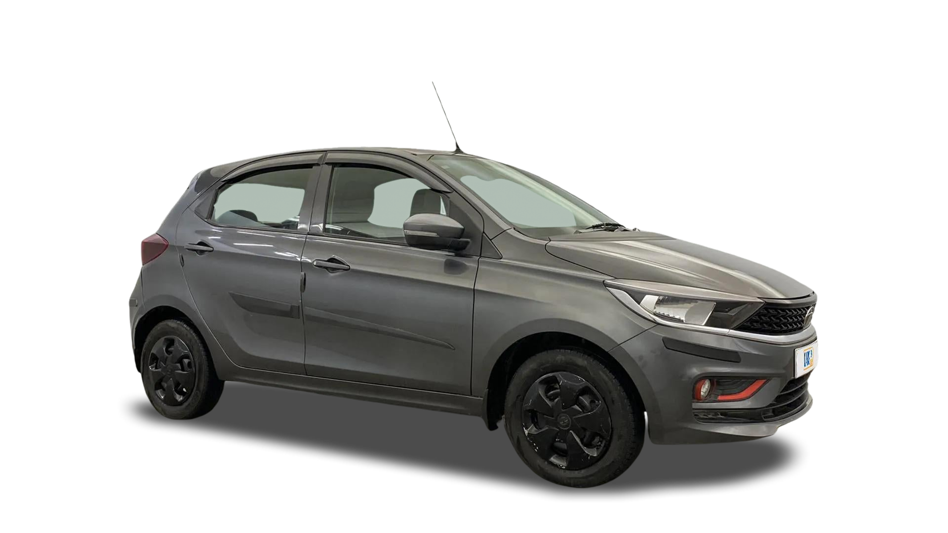 Tata Tiago-img