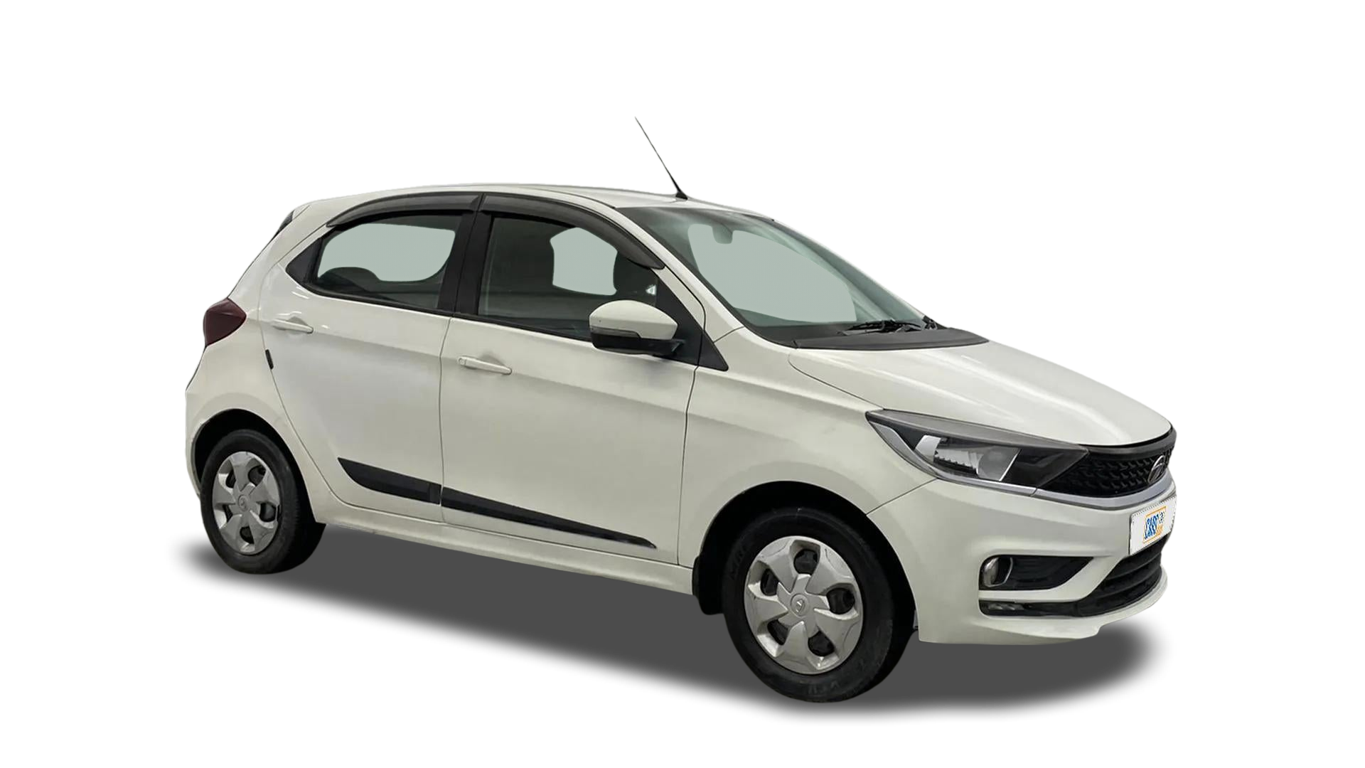 2020 Tata Tiago - Hatchback - CNG - Manual - ₹4.05 lakh
