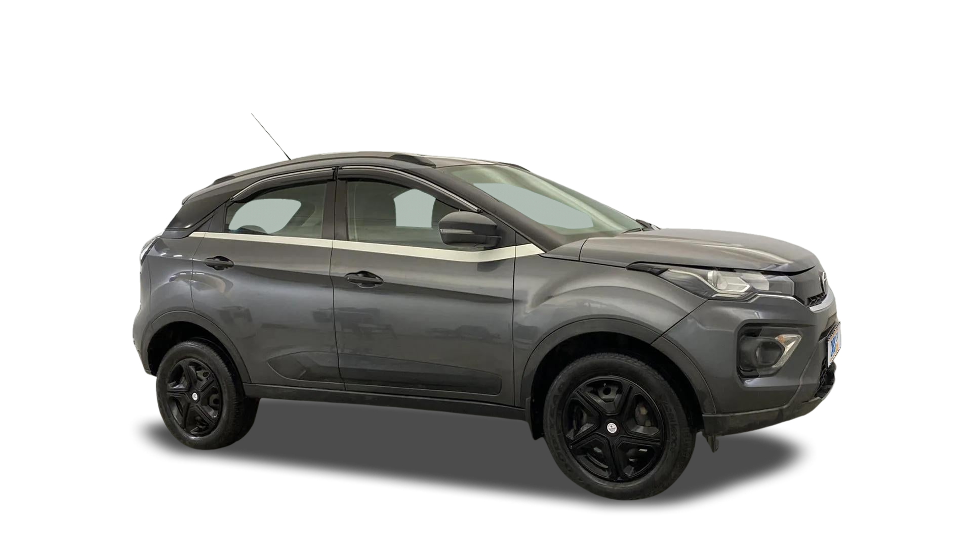 Tata NEXON-img